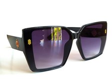 Lunettes soleil femme d'occasion  Issy-les-Moulineaux