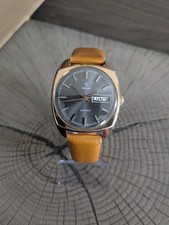 Montre yema vintage d'occasion  Saint-Martin-d'Auxigny