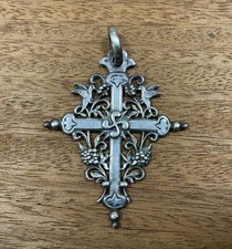 Très Jolie Croix Religieuse En Argent comprar usado  Enviando para Brazil