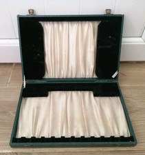 Vintage cutlery canteen for sale Vintage cutlery canteen for sale  SWADLINCOTE