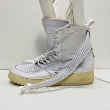Nike men white d'occasion  Expédié en Belgium