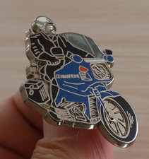 Beau pin moto d'occasion  Charbonnières-les-Varennes