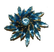 Jolie broche strass d'occasion  Céret