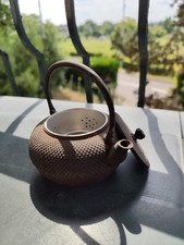 Petite théière type d'occasion  Saint-Aubin-lès-Elbeuf