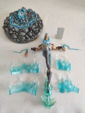 Tsume figurine rei d'occasion  Mennecy