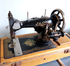 Ancienne machine coudre d'occasion  Frejus