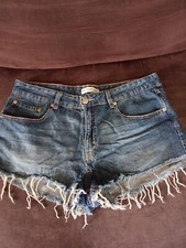 Short jeans court d'occasion  Auvers-sur-Oise