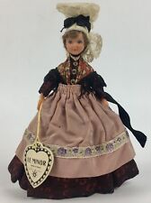 Antique souvenir doll d'occasion  Expédié en Belgium