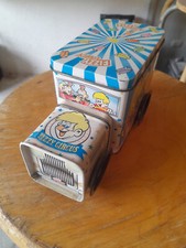 Boite biscuits voiture d'occasion  Malaucène