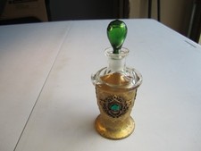 Antigo frasco de perfume boêmio tcheco em suporte de metal dourado com joias falsas de esmeralda comprar usado  Enviando para Brazil