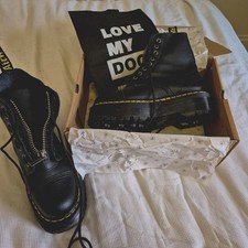Doc martins women for sale  TORQUAY