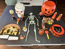 Usado, Lote vintage de favores de festa de Halloween truque ou deleite caveira e abóbora barulhentos comprar usado  Enviando para Brazil