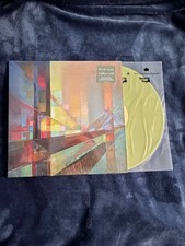 YELLOW VINYL | BILLIE EILISH Everything I Wanted | UO EXCLUSIVE 12" Single, usado comprar usado  Enviando para Brazil