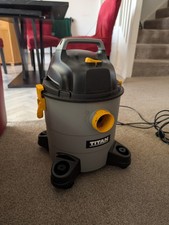 Titan ttb774vac 1300w for sale  BICESTER