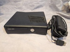 Konsola Microsoft Xbox 360 Slim czarna + kabel zasilający na sprzedaż  Wysyłka do Poland
