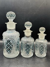 Suite glass bottles d'occasion  Expédié en Belgium