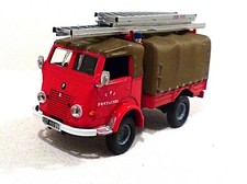 Renault 4x4 bache d'occasion  Cesson-Sévigné
