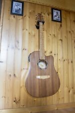 Chitarra acustica madrigal usato  Avellino
