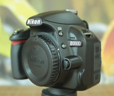 NIKON D3100 DIGITAL REFLEX CAMERA. 1667 CLICKS!!! BODY & 2 BATTERIES. 14,1 MPX. comprar usado  Enviando para Brazil