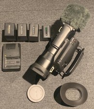 Videocamera sony handycam usato Videocamera sony handycam usato  Spedire a Italy