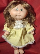 Bambola cabbage patch usato  Alba
