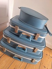 Set valises vintage d'occasion  Saint-Amand-les-Eaux