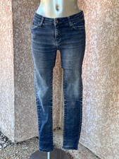Joli jeans slim d'occasion  Auterive