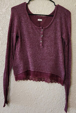 Suéter Hollister Feminino Tamanho XS Marrom Malha Fina Renda na Cintura 3 Botões comprar usado  Enviando para Brazil