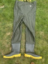 Vass chest waders for sale  WATLINGTON