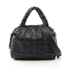 Chanel doudoune coco d'occasion  Expédié en Belgium