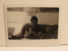 FOTOGRAFIA ENCONTRADA VINTAGE ARTE ORIGINAL FOTO POLAROID ARMÊNIA ADOLESCENTE FOTO comprar usado  Enviando para Brazil
