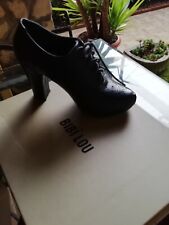 Scarpe modello francesine usato  Ginestra
