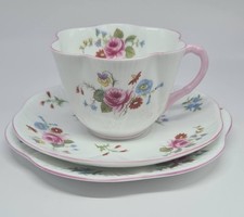 Shelley dainty teacup for sale  PETERBOROUGH
