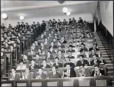 Vintage milano studenti usato  Roma