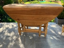 Circular pine kitchen for sale  MAIDENHEAD