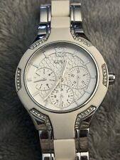 RELÓGIO ESPORTIVO FEMININO GUESS DIA/DATA MOSTRADOR BRANCO moldura acentuada de cristal U0556L1 comprar usado  Enviando para Brazil