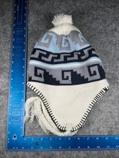 Gorro peruano Chullo Toque adulto sistema operacional branco azul ondas 100% acrílico aba de orelha pom comprar usado Gorro peruano Chullo Toque adulto sistema operacional branco azul ondas 100% acrílico aba de orelha pom comprar usado  Enviando para Brazil