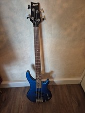 Ashton ab600 bass for sale  COLNE