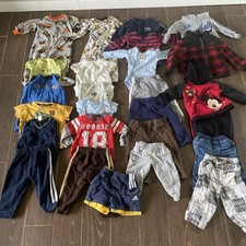 Lote de 27 Peças de Roupas para Bebê Menino – Tamanho 12 Meses – Camisas Calças Pijamas Bodysuits comprar usado  Enviando para Brazil
