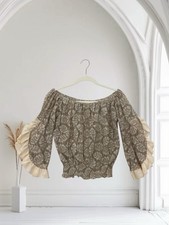Blusa de renda Venus feminina tamanho pequeno bege marfim floral fora do ombro mangas com babado comprar usado  Enviando para Brazil