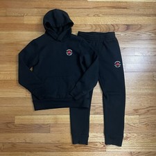 Set converse boys for sale  South Yarmouth