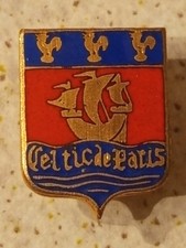 Boutonnière insigne émaillé d'occasion  France