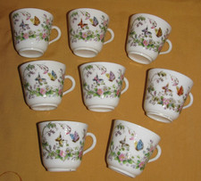 Tasses anciennes porcelaine d'occasion  Montmoreau-Saint-Cybard
