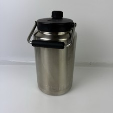 Yeti rambler brocca usato  Spedire a Italy