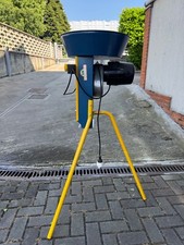 Molino elettrico novital usato  Peschiera Borromeo