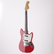 Fender japan mg66 d'occasion  Expédié en Belgium