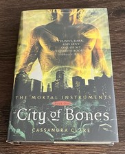 SIGNED Cassandra Clare City Of Bones 2007 HC 1st/1st NF +photo comprar usado  Enviando para Brazil