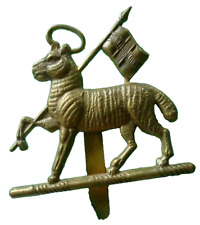 Boné Queen's Royal West Surrey Regiment emblema bronze longo deslizante antigo, usado comprar usado  Enviando para Brazil