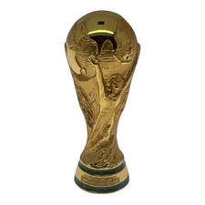 Fifa classic trophäe gebraucht kaufen Fifa classic trophäe gebraucht kaufen  Berlin
