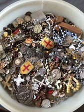 Lots médailles religieuses d'occasion  Caudry